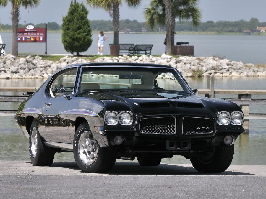  Pontiac GTO The Judge Hardtop Coupe 1971 года  (фото 8 из 13)